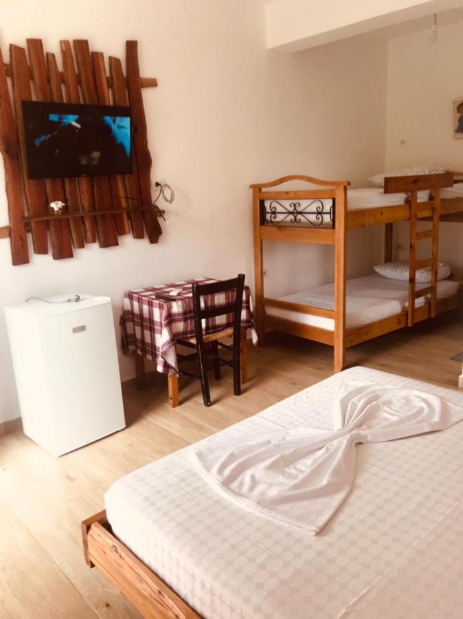 Tropikal Freskia Bunec Sarandë 외부 사진