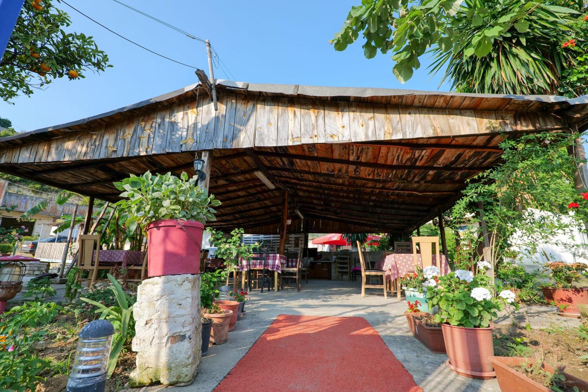 Tropikal Freskia Bunec Sarandë 외부 사진